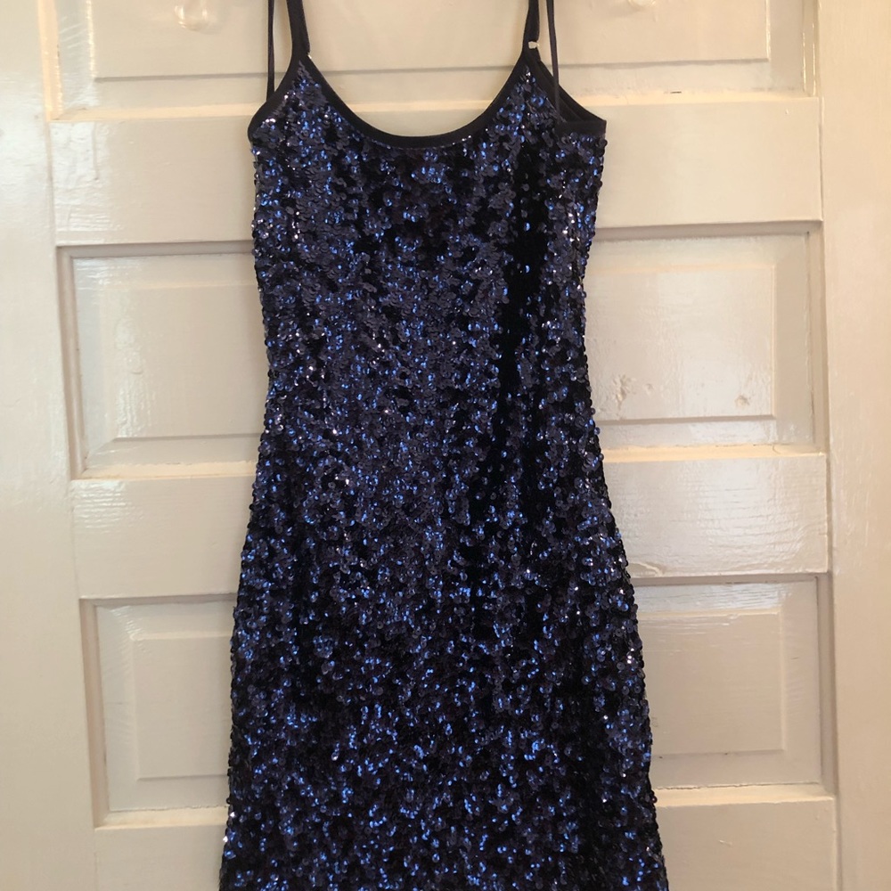 COPY - Blue sequin dress